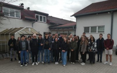 Gymnasiasten besuchen das FAIR Handelshaus Bayern